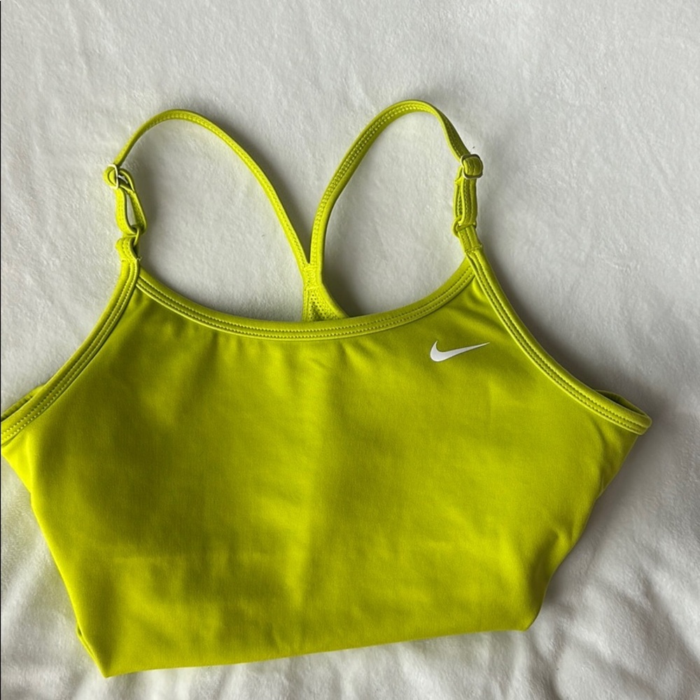 Nike DriFit Swim suit top size youth Large